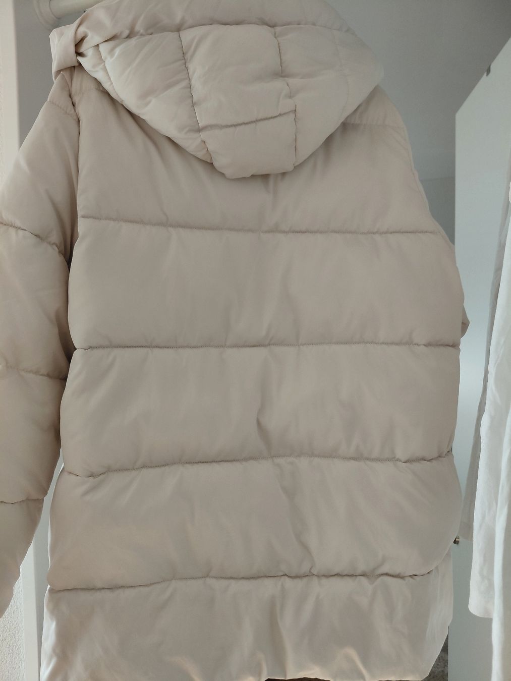 Mango Giacche: Gepolsterter Anorak Marke Mango – Nuovo (secondo la descrizione) da Geuensee venduto da sonnenstunden 2