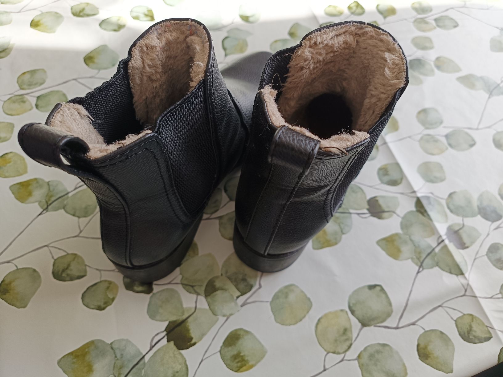 Scarpe da donna: Damen Halbstiefel – Usato da Davos Dorf venduto da rit_b5gd 1