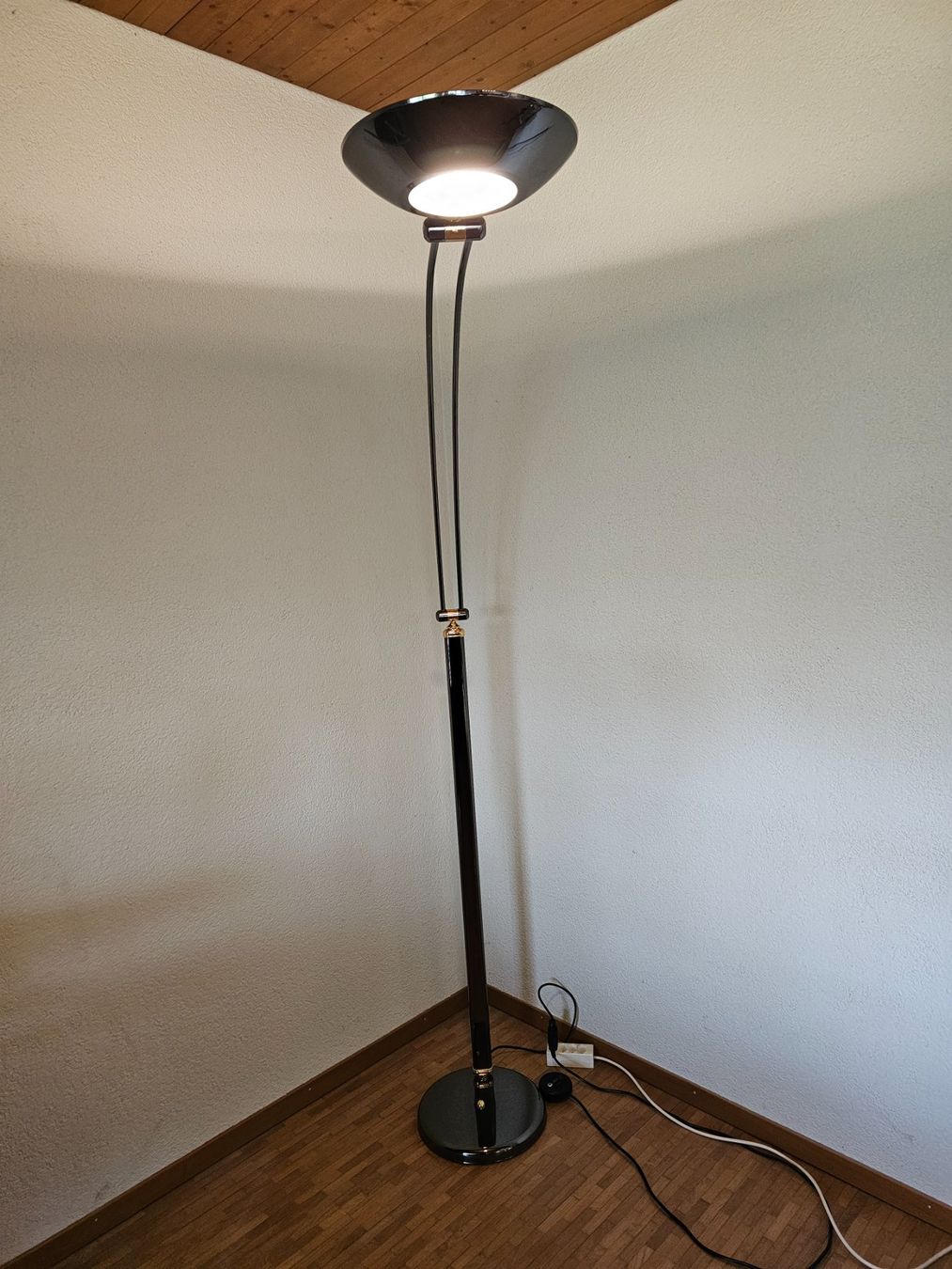 Lampade: Wohnzimmer Lampe zu verkaufen. – Usato da Jegenstorf venduto da Zeitgeist3