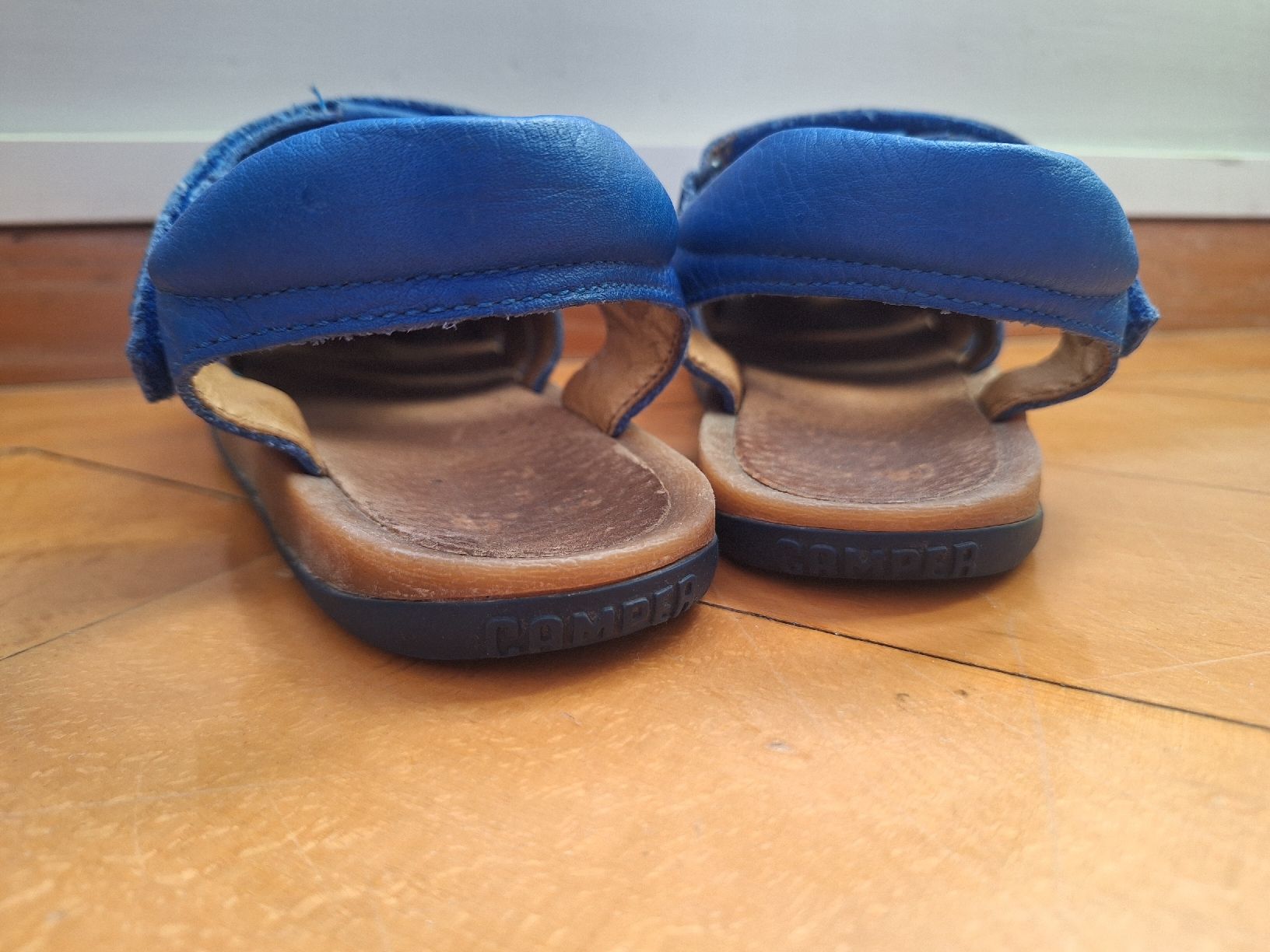 Camper Chaussures garçon: Sandalen Camper Grösse 33 – D'occasion à Bern par zizzerzazzer 2