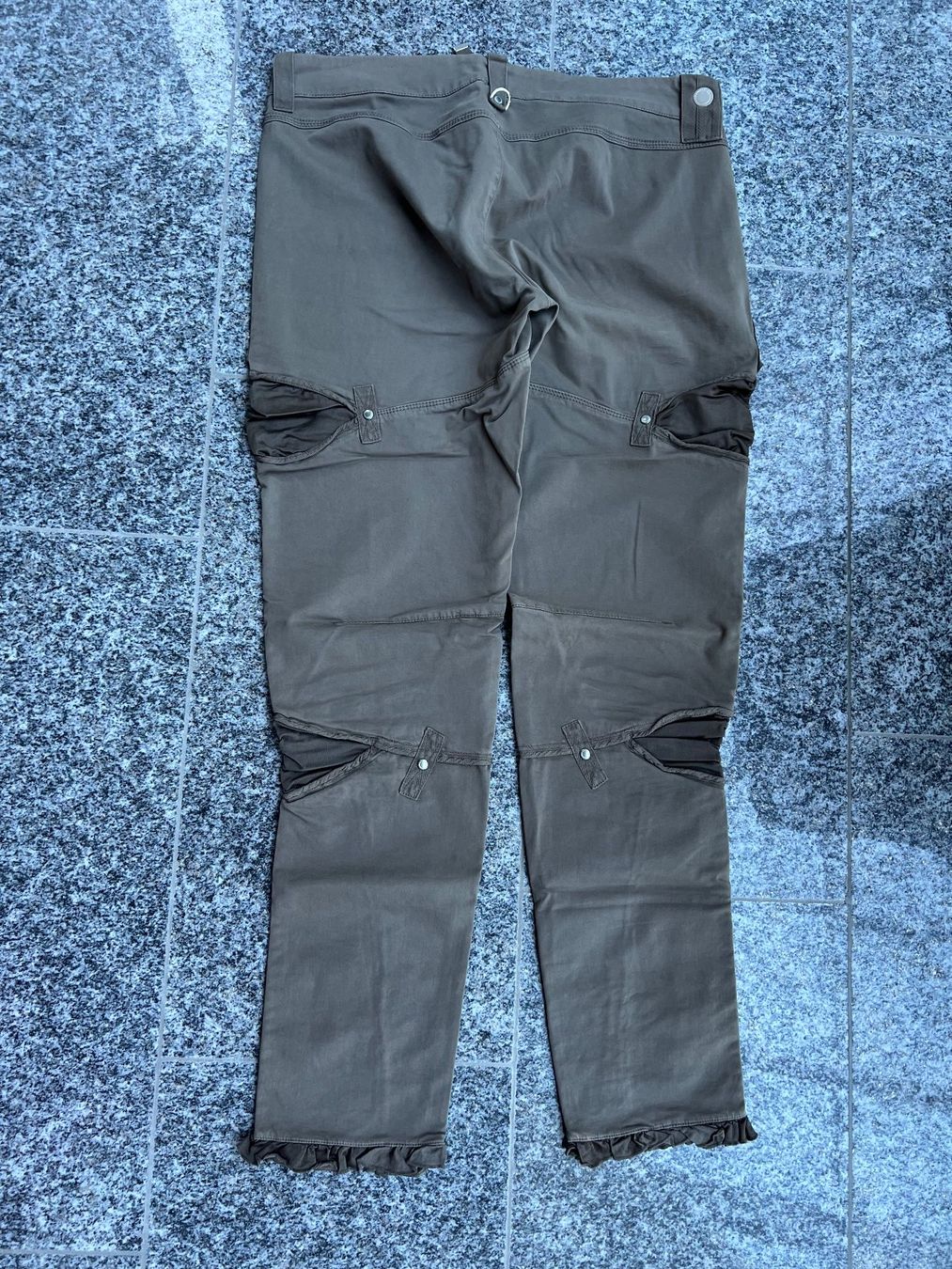 High Pantaloni: Hose von High – Usato da Remigen venduto da Orlana7 1