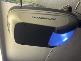 CHAMBERLAIN Garage 