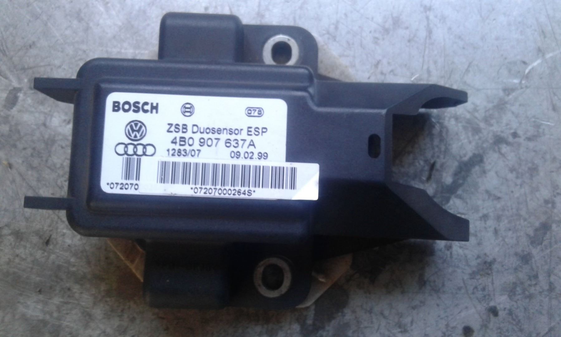 Audi Tutti pezzi di ricambio auto: VW Audi ZSB Duo Sensor ESP – Usato da Rothenthurm venduto da DS12A