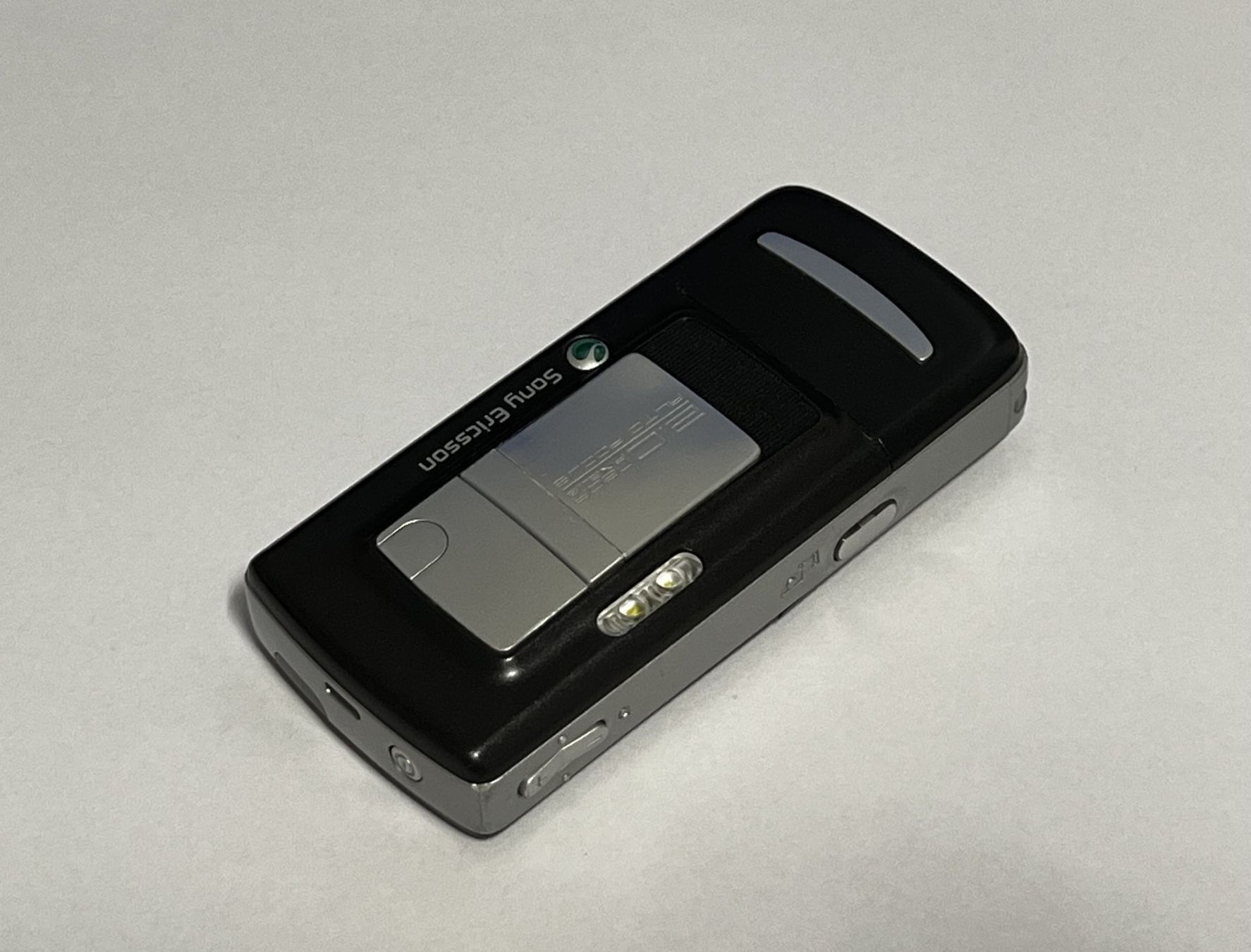 Ericsson Telefoni cellulari / Smartphones: Sony Ericsson K750i – Usato da Delemont venduto da Nova-Goods 3