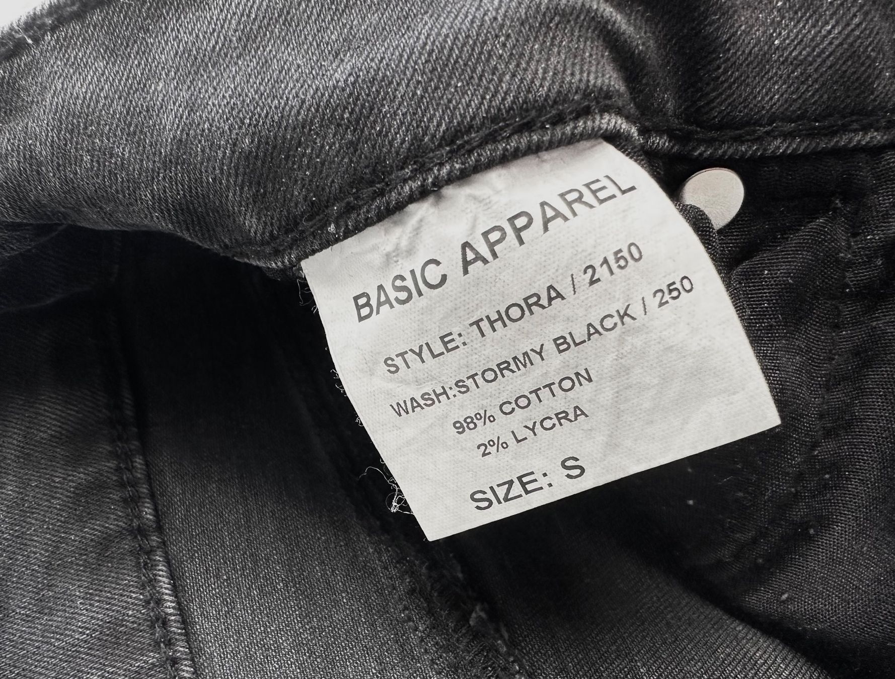 Gonne: Dunkelgrauer Jeansminirock von basicapparel / Gr. S – Usato da Bern venduto da Fraeuleinhonig 5