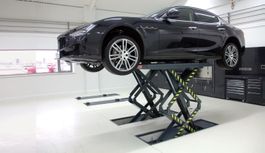 Autolift, Doppelscheren-Hebebühne RAV509IF 3500Kg.