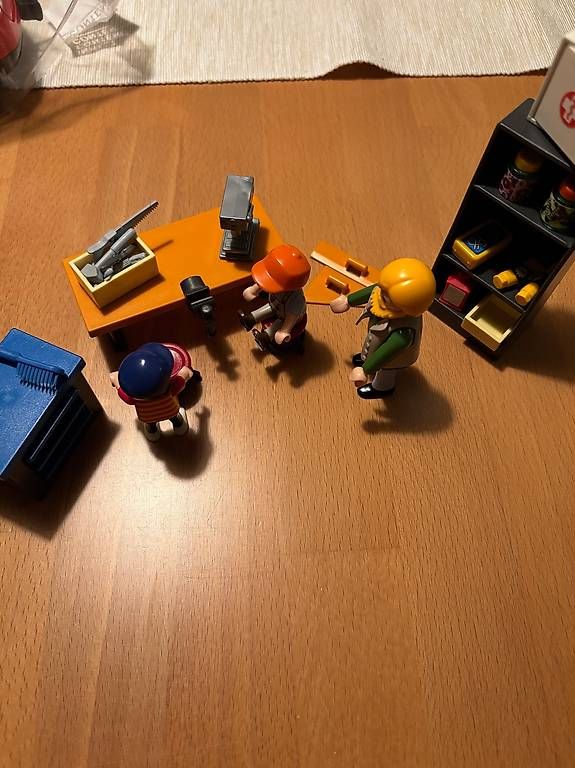 Giocattoli: Schulwerken Playmobil – Usato da Märstetten venduto da ChristopheH01 1