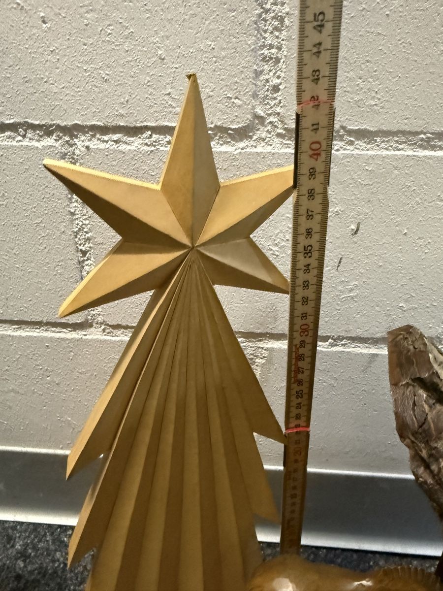 Toutes les décorations: Weihnachtskrippe Stll Brienzer Holzschnitzerei  Unikat – D'occasion à Bern par Delamer 8