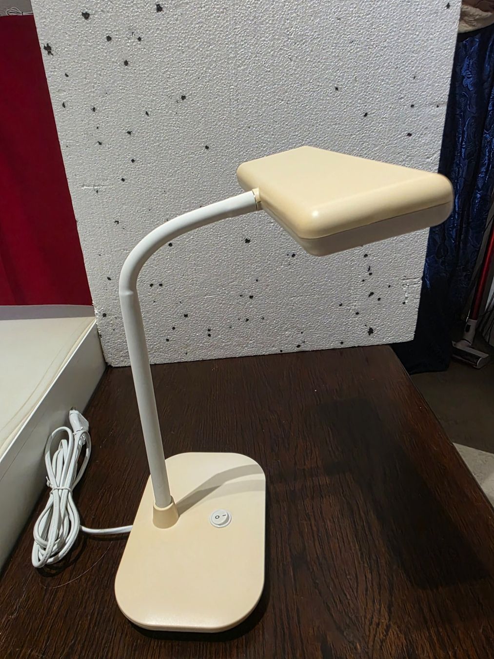 Lampade: Lampe LED Schreibtisch  oder Spot Lampe🔥 – Usato da Langnau b. Reiden venduto da asmedis