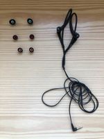 In Ear Kopfhörer SONY schwarz mit Ersatzpolster