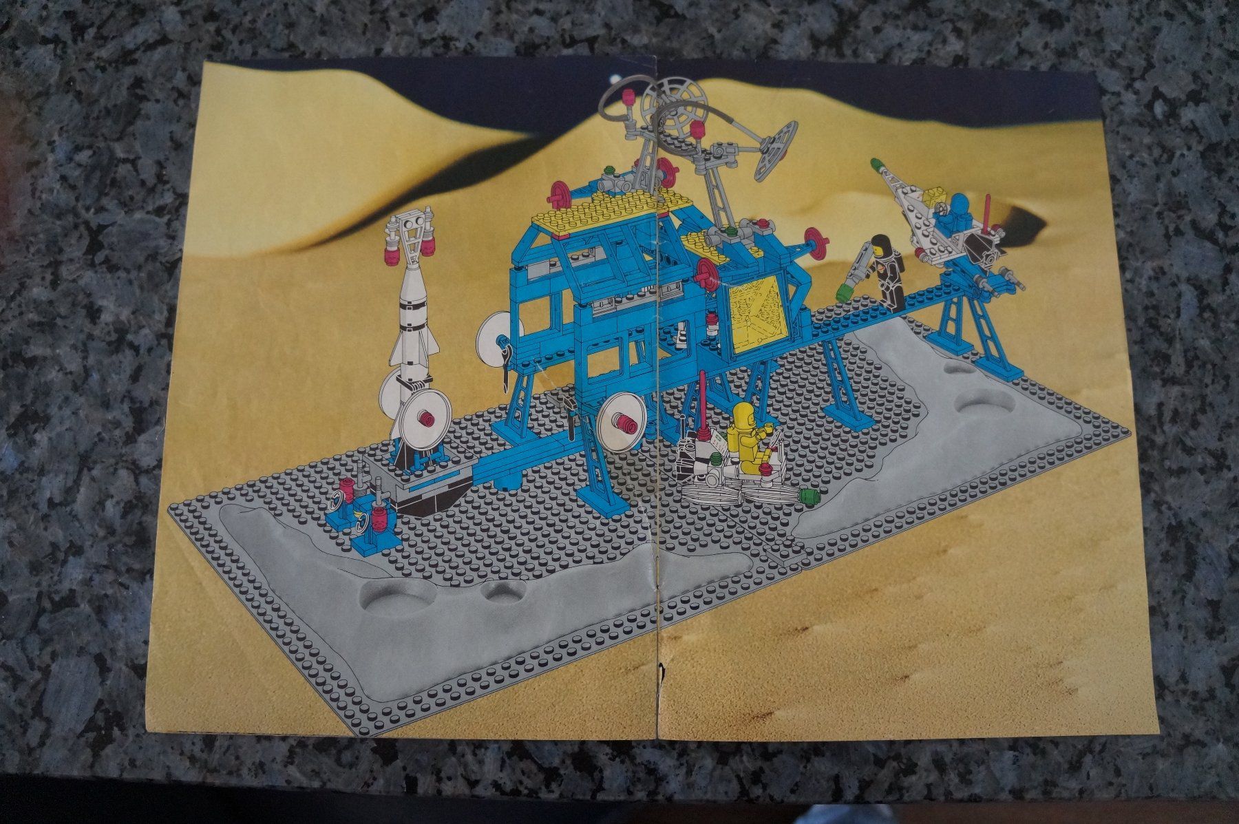 Lego Giocattoli: Lego Space Raumstation 6971 – Usato da bronschhofen venduto da blackpearl01 9