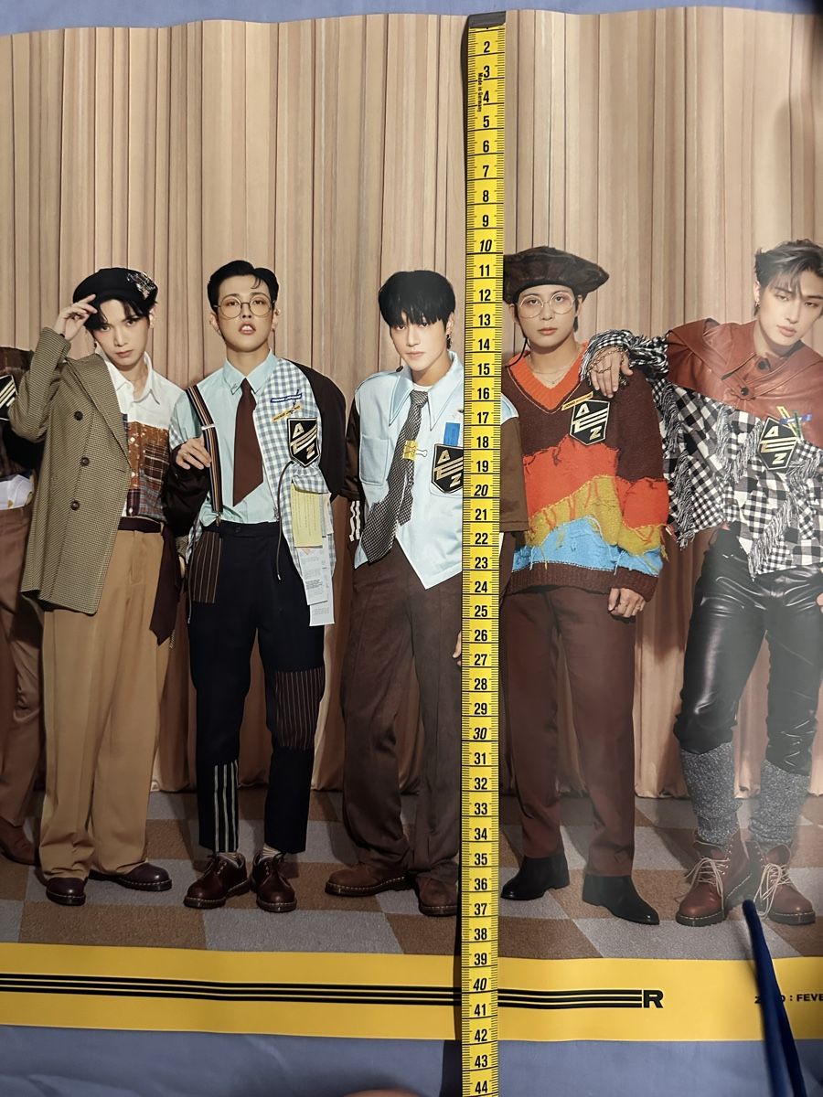 Foto & Immagini: ATEEZ - ZERO : FEVER EPILOGUE Poster (Original) – Nuovo (secondo la descrizione) da Schnottwil venduto da sml_29t8 2
