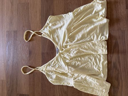 Damen Top gelb Grösse S Pull and Bear guter Zustand
