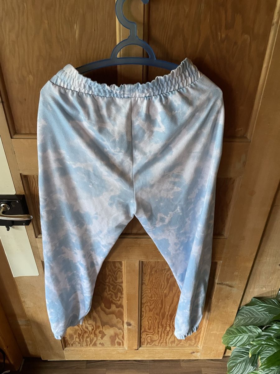Pantaloni: Weiss Blaue Marmor Hose – Usato da Lenk im Simmental venduto da banane50626 1