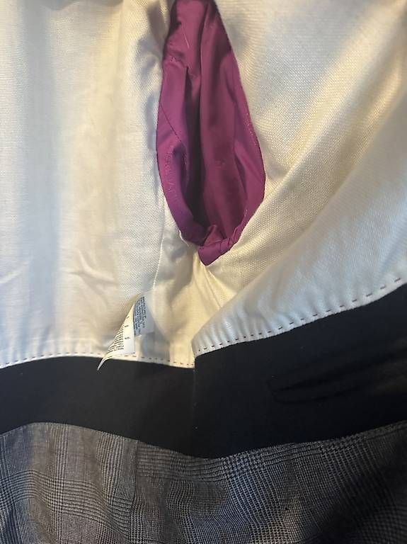 Mäntel: Dsquared Mantel kurz mit Pelzkragen  – Gebraucht aus Basel von ninenintynine 3