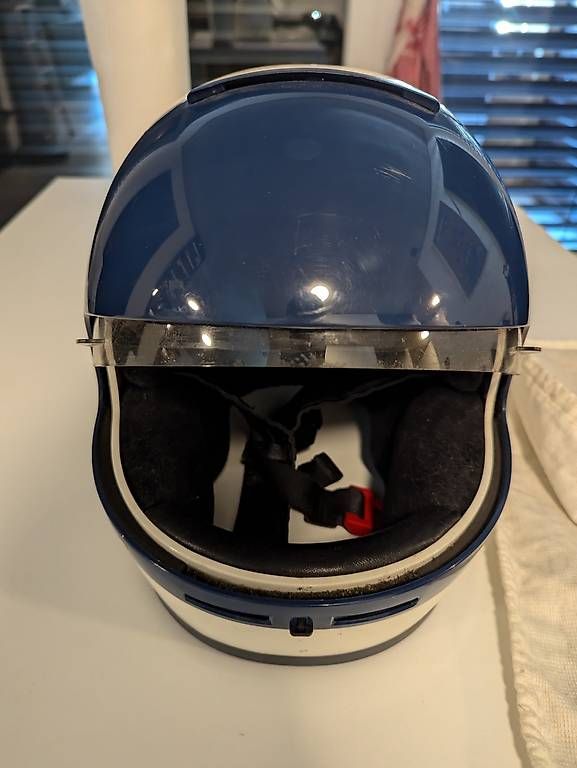 CP Abiti antichi: Casco "astronauta" Porsche  '70/'80 – Usato da Bellinzona venduto da sar_rll2