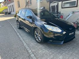 Ford Focus ST Kombi mit 250 PS und neuer MFK
