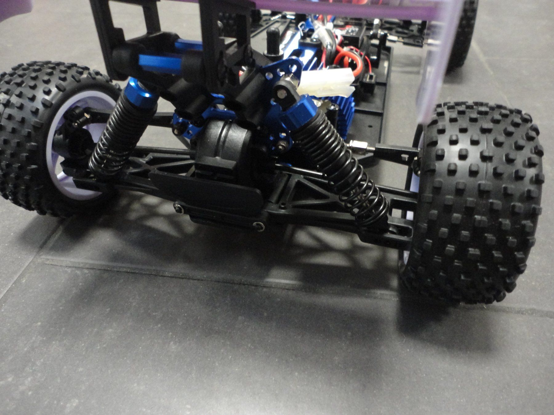 Modellismo RC: Buggy 1:10 komplett-Set. 4WD-Allradantrieb – Nuovo e nell'imballaggio originale da Horgen venduto da RcModell 7