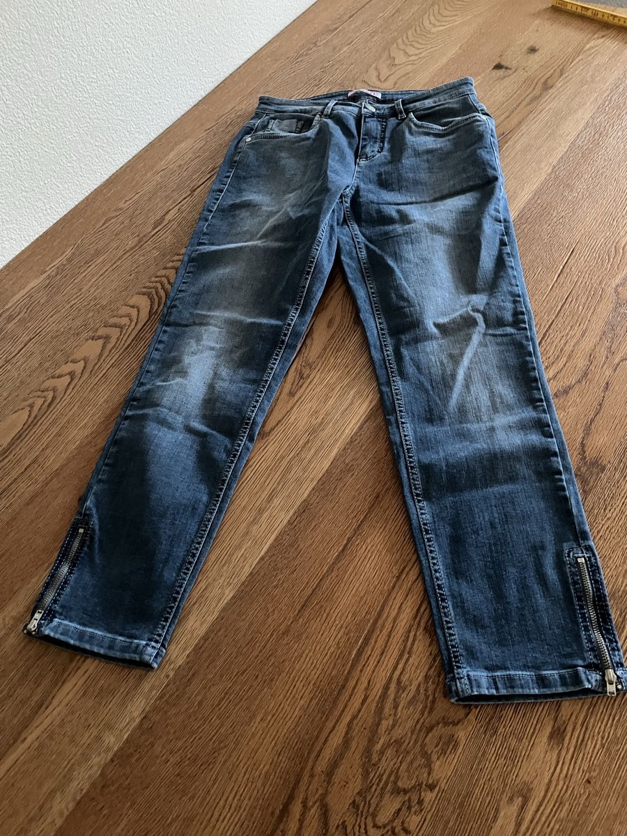 Jeans: Jeans  – Neuf (Voir description) à Schliern b. Köniz par medion3098 1