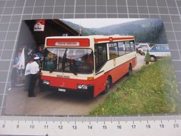 Lac des Brenets mit Bus