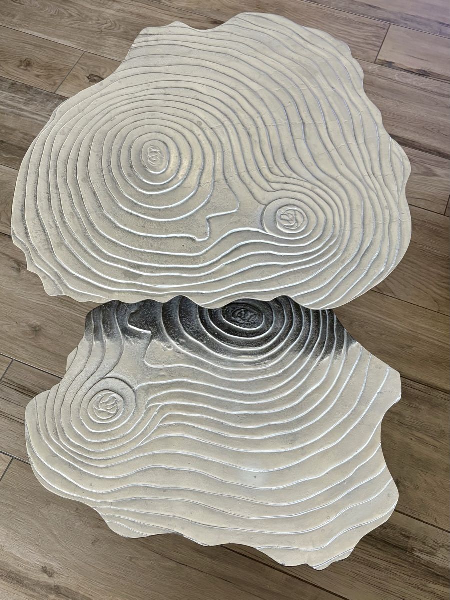 Set di tavolo e panche: Couchtisch / Salontisch 2er-Set – Usato da Fehraltorf venduto da Miramiaui 2