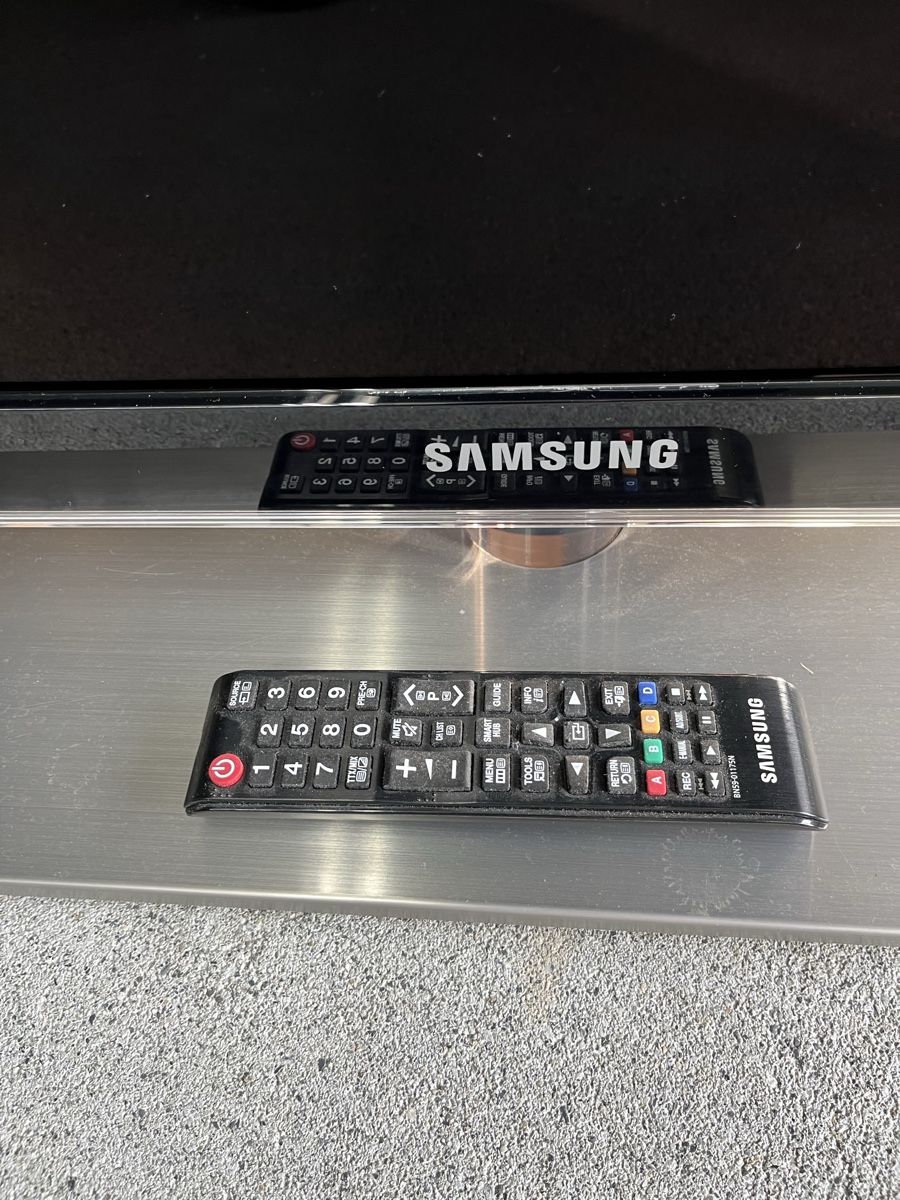 Fernseher: Samsung TV – Gebraucht aus Sattel von koni601 1