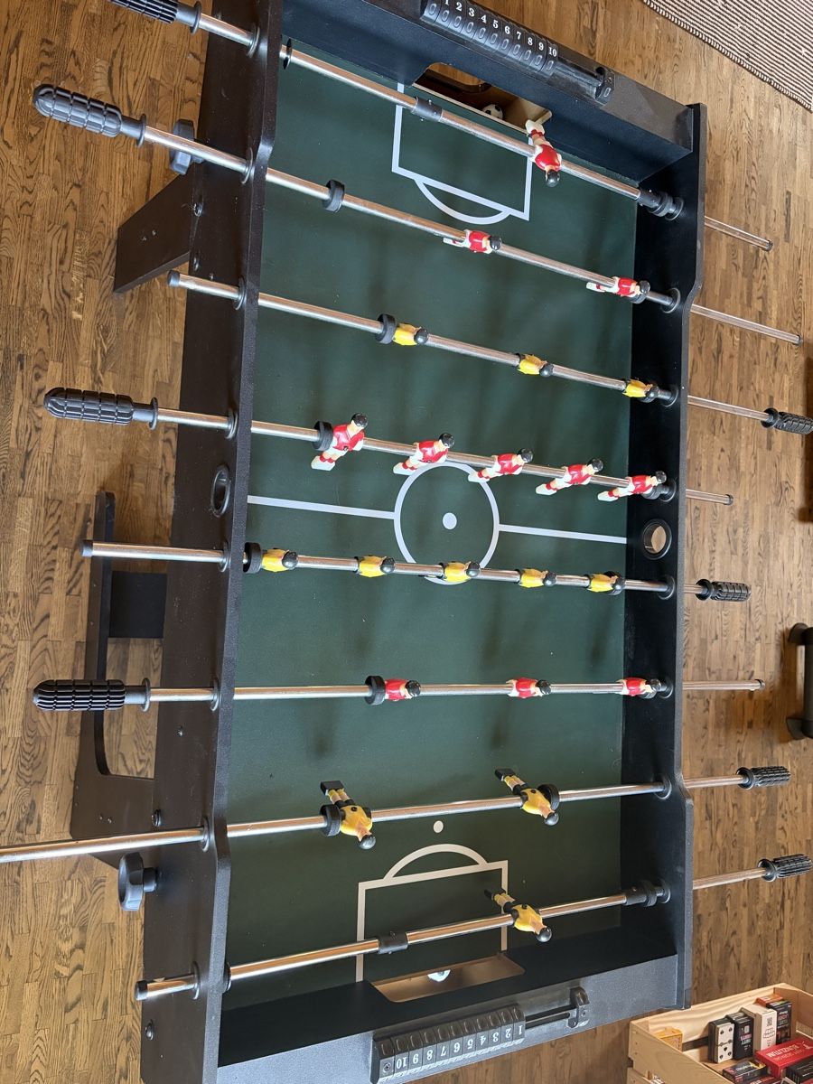Spiele: Töggelikasten, Tischfussball – Gebraucht aus Rüderswil von dariasophialuisa 1