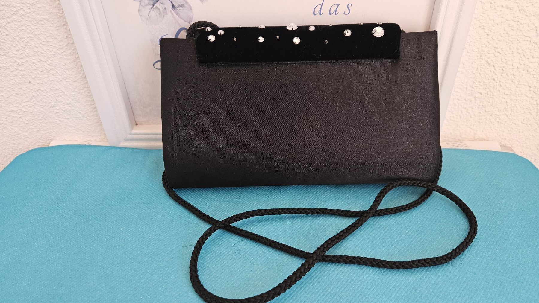 Borse da donna: Abendhandtasche Samt Satin Schwarz mit Strass – Usato da Gossau ZH venduto da fashiontwo 1