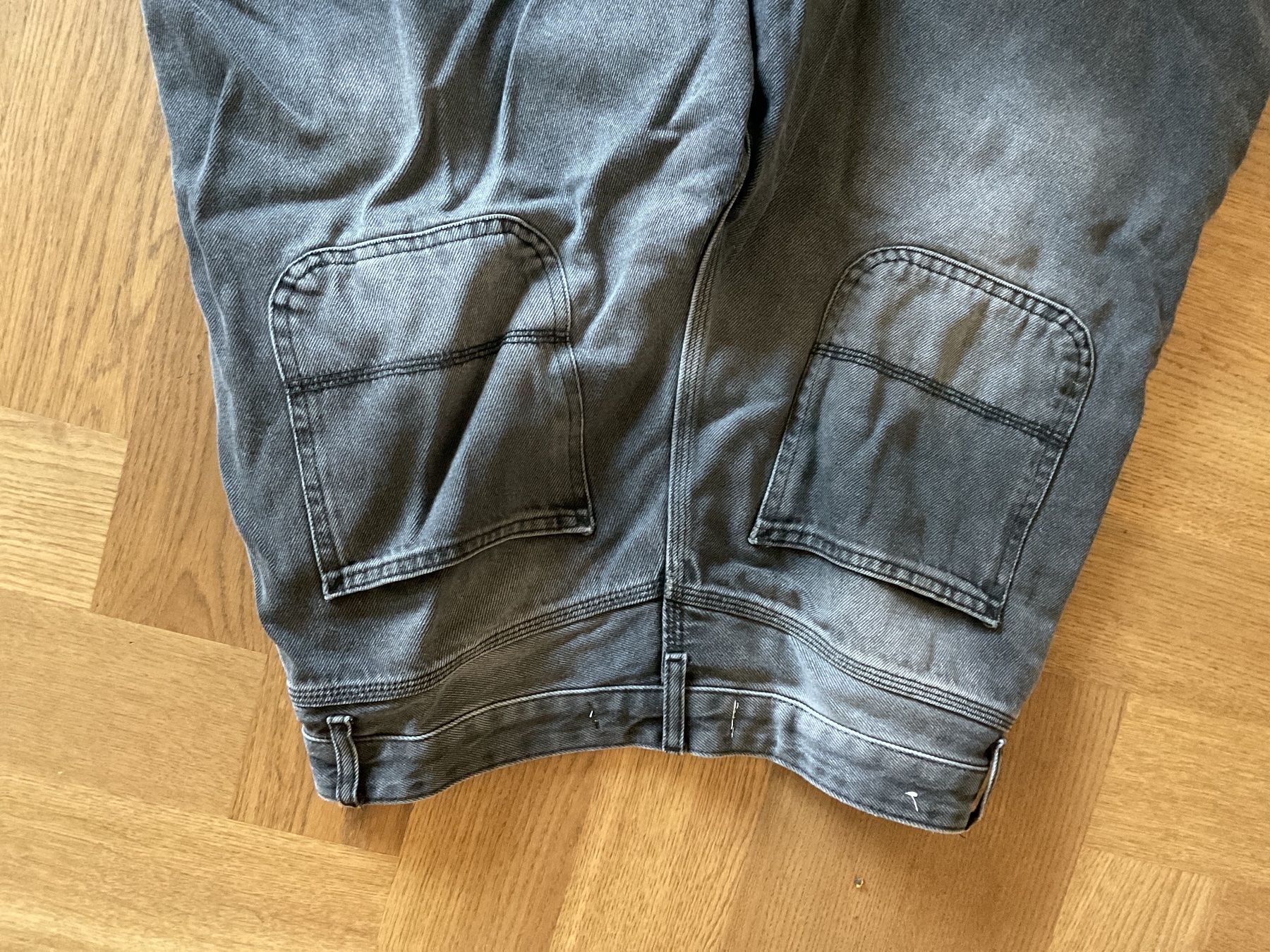 Bershka Jeans: Shorts Bershka Grau Grösse 36 Herren – Usato da Basel venduto da cme03 2