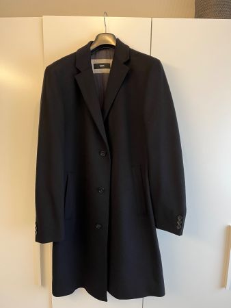 Mantel Hugo Boss aus Kaschmirwolle, schwarz, Grösse 106