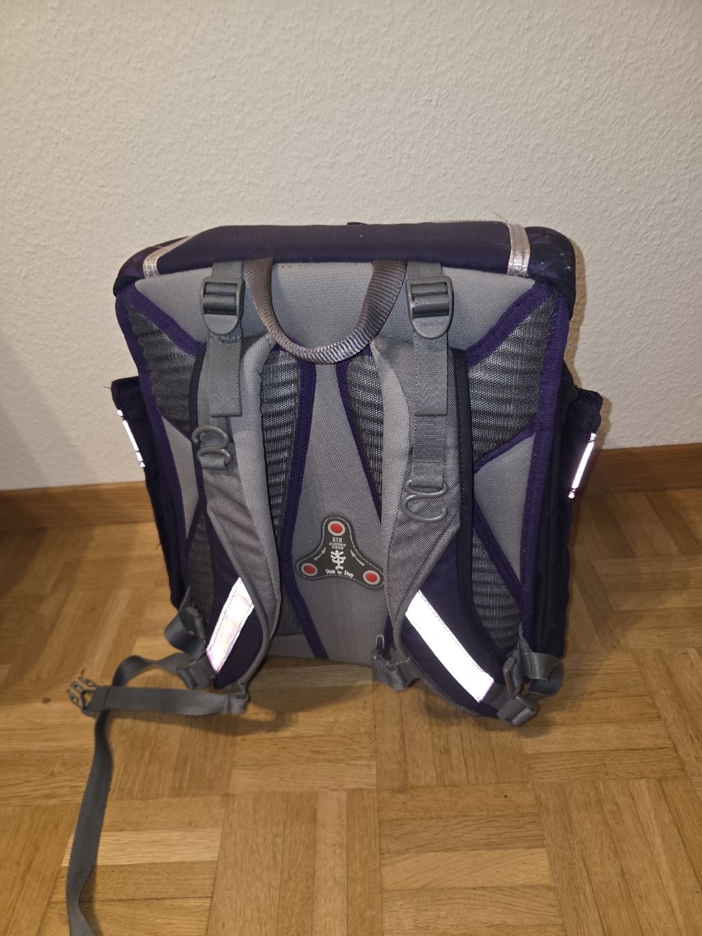 Step by Step Borse & Zaini: Schulrucksack – Usato da Basel venduto da due_rg7v 2