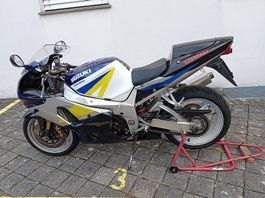 Suzuki GSX-R 1000, Sport, Strassen Motorrad