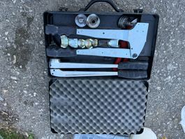Coffret Plomberie Professionnel - Cintreuse Arbalète et Pinc