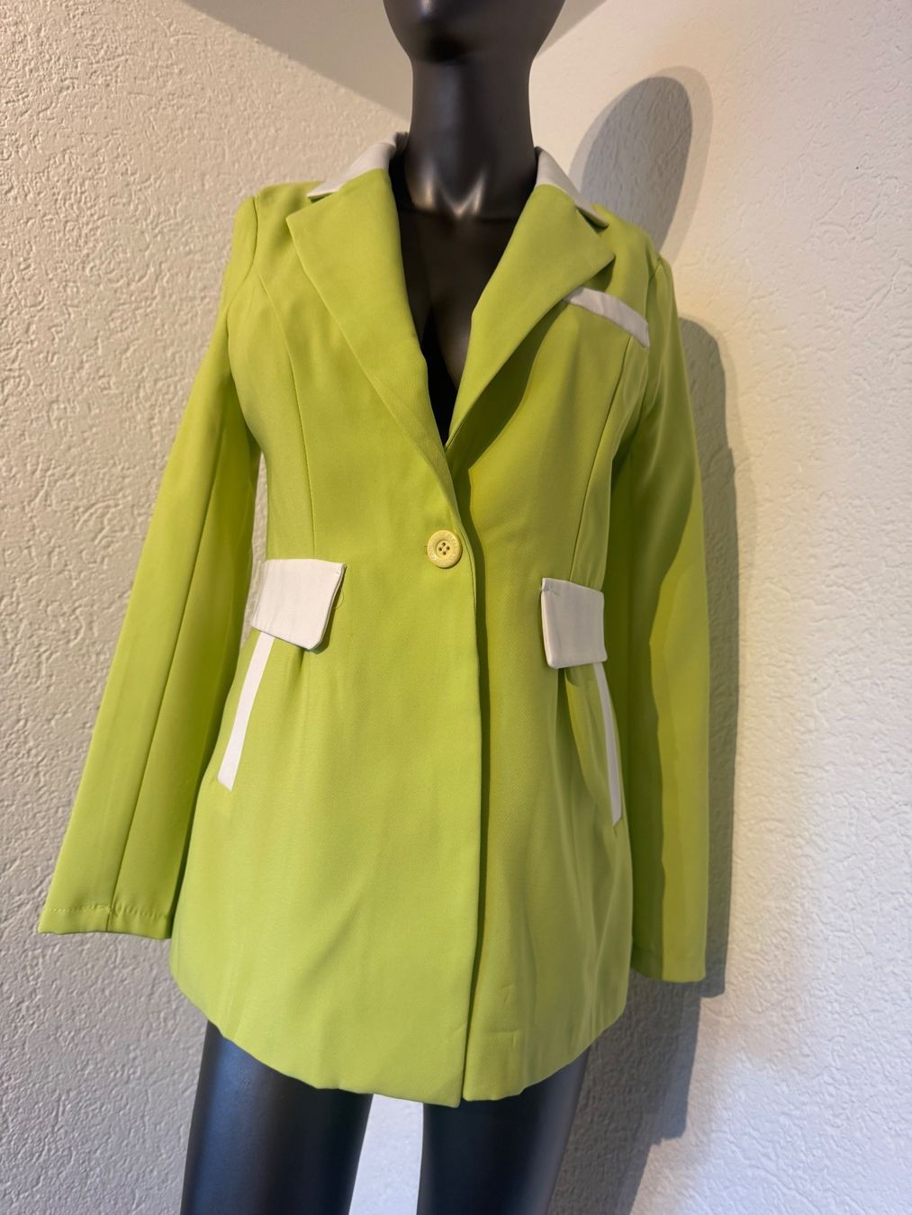 Jacken: Damen Blazer Jacke Gr M Top Zustand – Gebraucht aus Frenkendorf von Style365