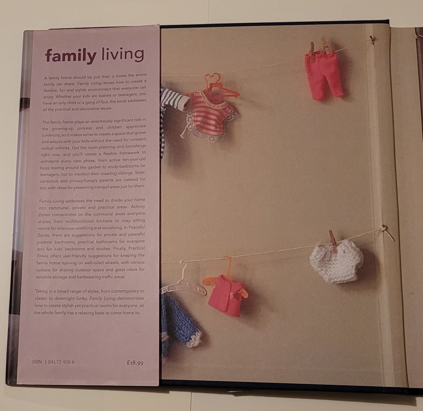 Bücher: Family Living – Gebraucht aus Zürich von Avd 2