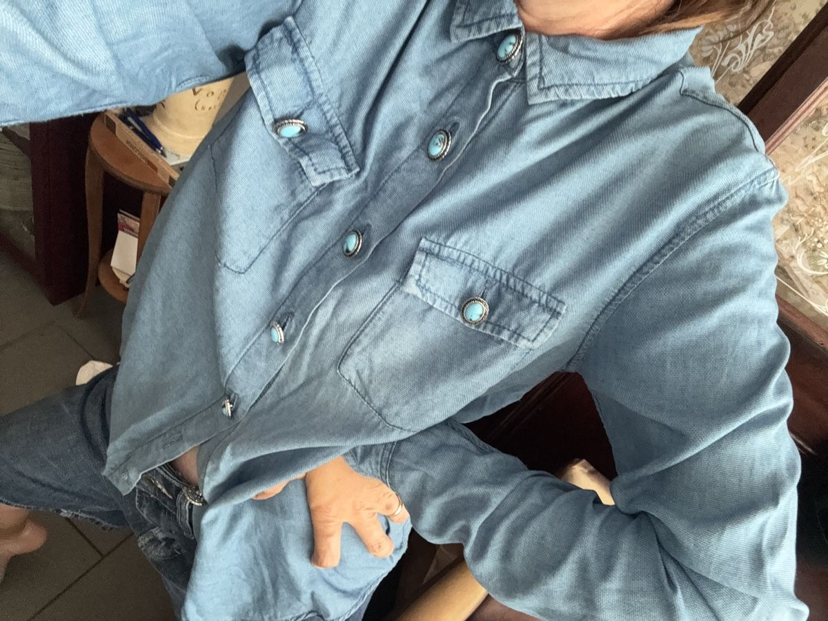 Kooples Camicie: The Kooples Hemd mit Türkis Knöpfe  – Usato da Obfelden venduto da cesarina10 1