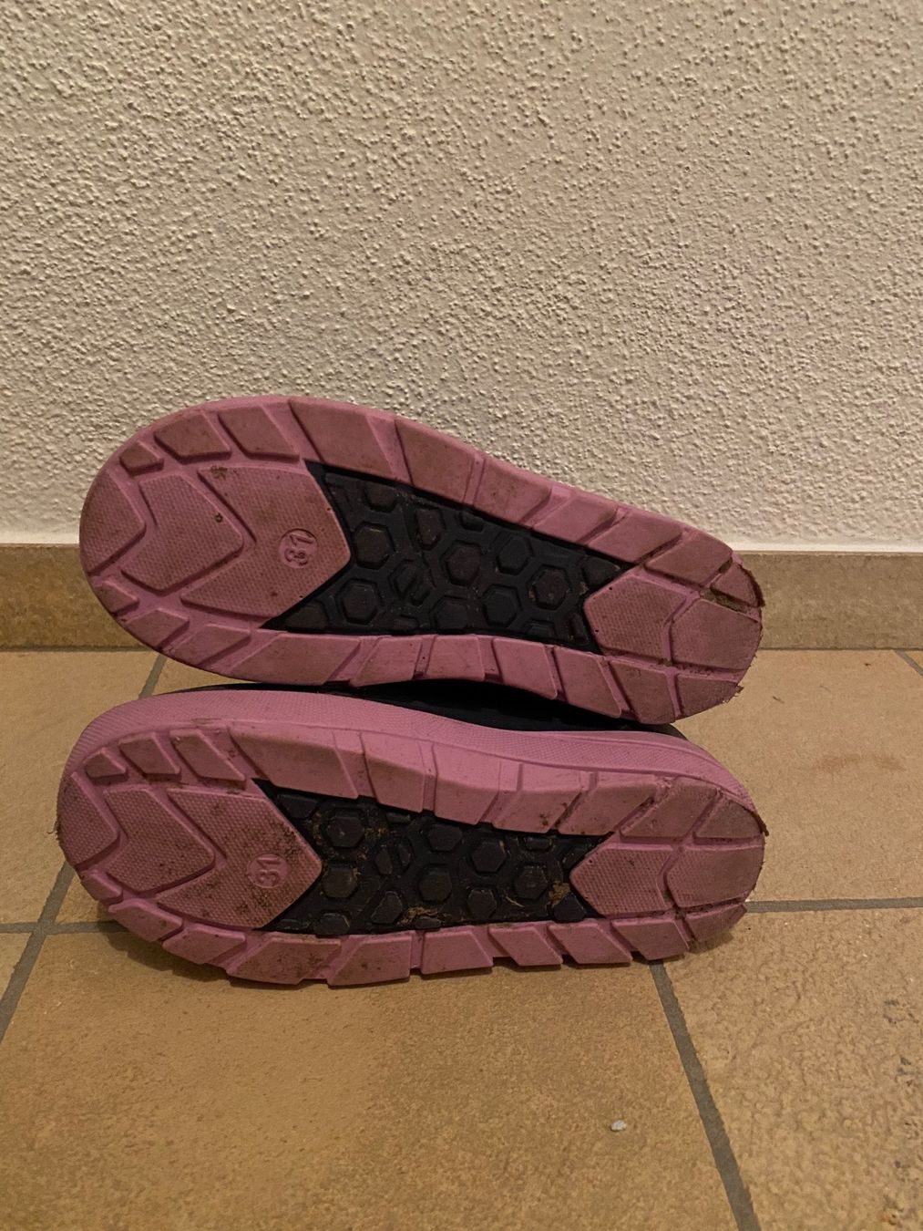 Scarpe per ragazze: Gummistiefel mit Futter / EUR 31 – Nuovo (secondo la descrizione) da Kleinandelfingen venduto da lau_10 4