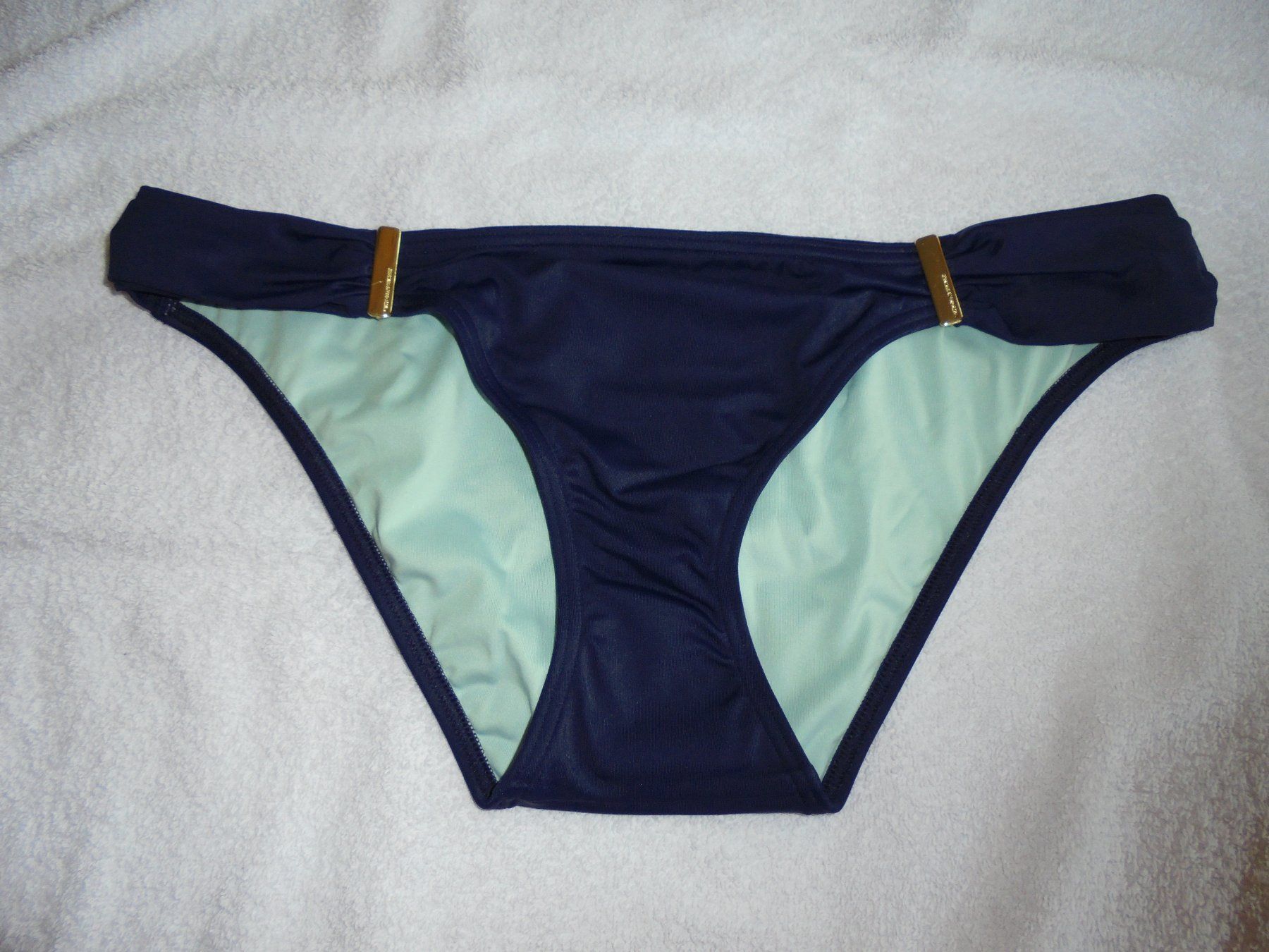 Victoria's Secret Costumi da bagno & Bikini: VICTORIA'S SECRET BIKINI-HOSE GRÖSSE M – Nuovo e nell'imballaggio originale da Aarau Rohr venduto da PinkSchwein