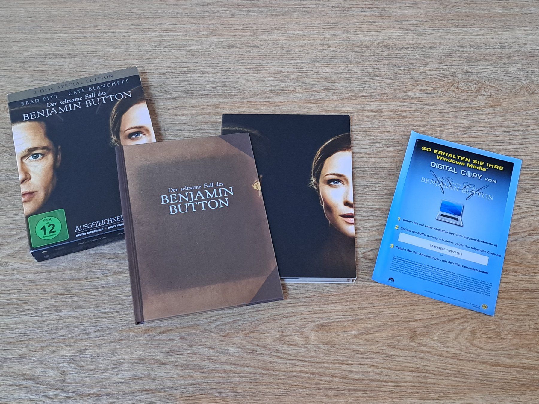 Alle DVDs: Der Seltsame Fall des Benjamin Button, Boxset 2 DVDs+Booklet – Gebraucht aus Unterseen von Kanica 9
