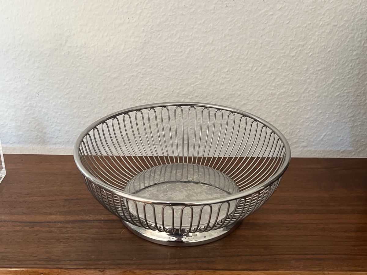 Alessi Schalen: Alessi Korb rund 20,5cm – Gebraucht aus Niederurnen von gebrauchtbrauchbar