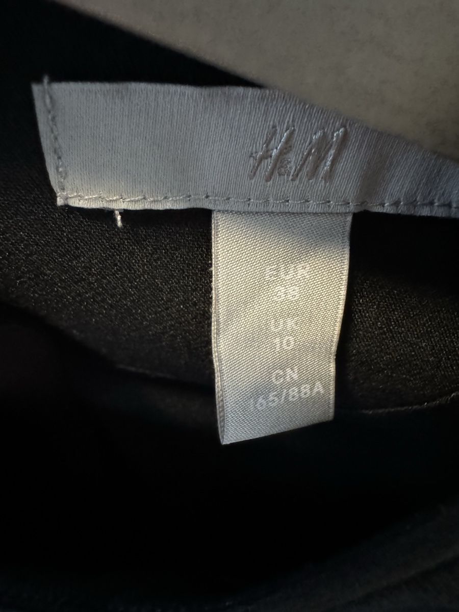 H&M Vestiti: H&M Kleid, Grösse 38, schwarz Etuikleid – Nuovo (secondo la descrizione) da Altdorf UR venduto da Lilelo82 1