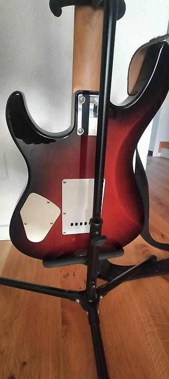 Musikinstrumente: E-Gitarre Yamaha Pacifica  112V – Gebraucht aus Steinach von Tsgweh 1