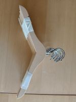 kleiderbügel / Cintres pour habits