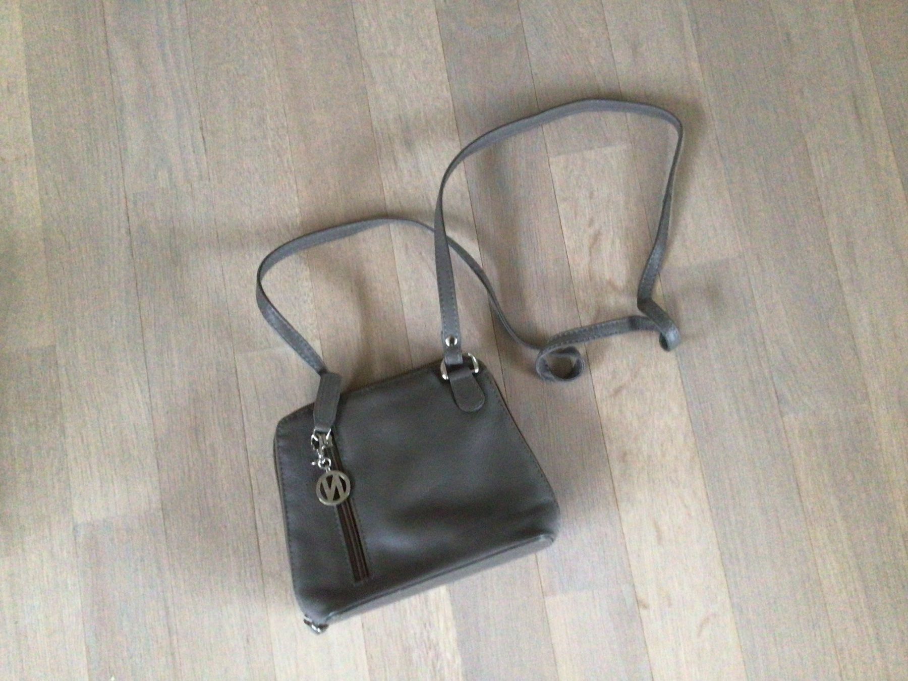 Borse da donna: Handtasche – Usato da Ettingen venduto da gaggalari 1