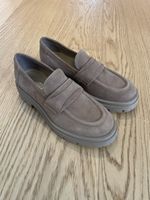 Loafer in braunem Leder