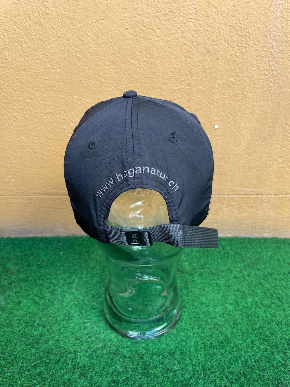 Copricapi, berretti & cappellini: Strapback Cap Haga Baustoffe – Usato da Zürich venduto da le_souk 2