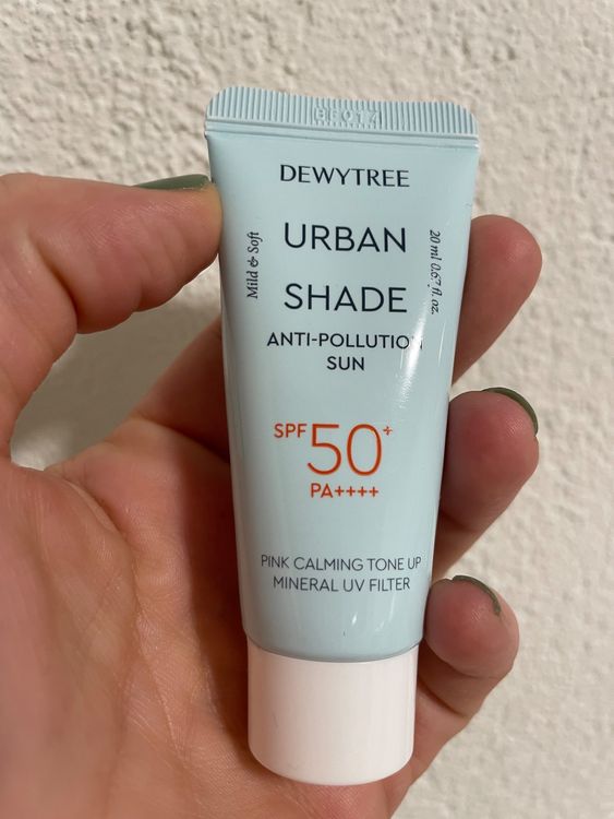 DEWYTREE Urban Shade Blue Tone Up Sun - SPF50+ PA++++ - 40g - Corée - Neuf