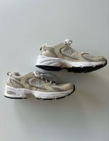NEW BALANCE 530 SNEAKER