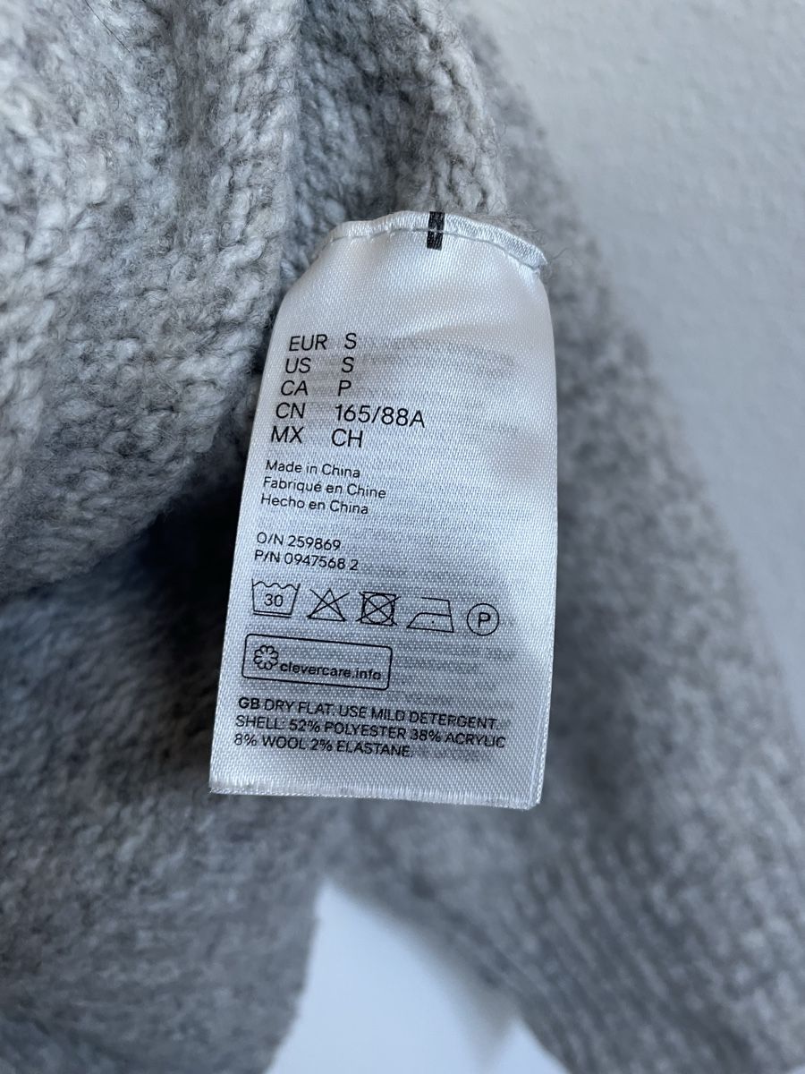 H&M Pullover & Sweatshirts: H&M Pullover – Gebraucht aus Basel von Robyn20 5