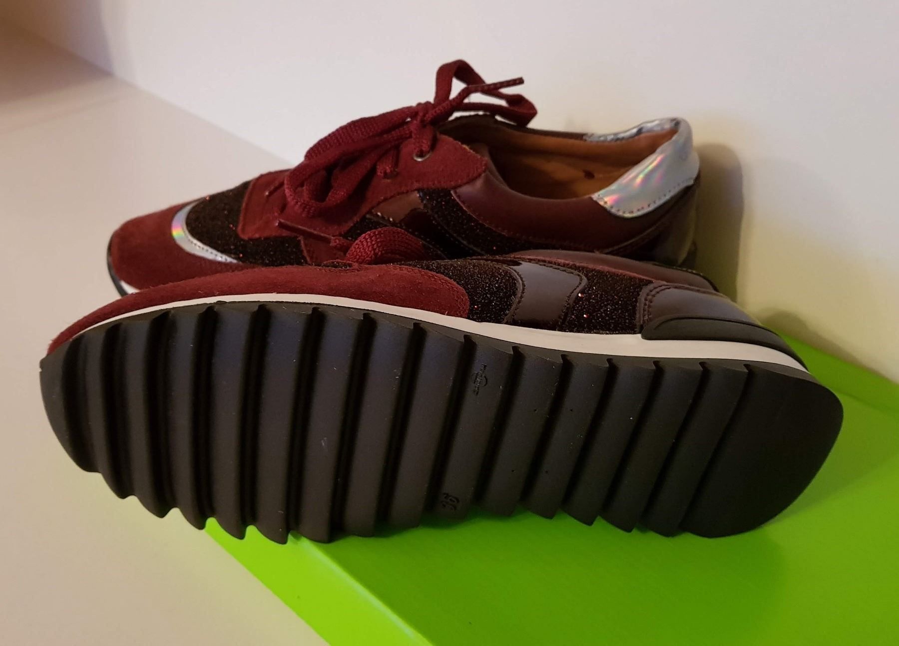 Unisa Chaussures femmes: Unisa Leder Sneaker Gr.36 – Neuf avec emballage d'origine à Reinach AG par innamac 5